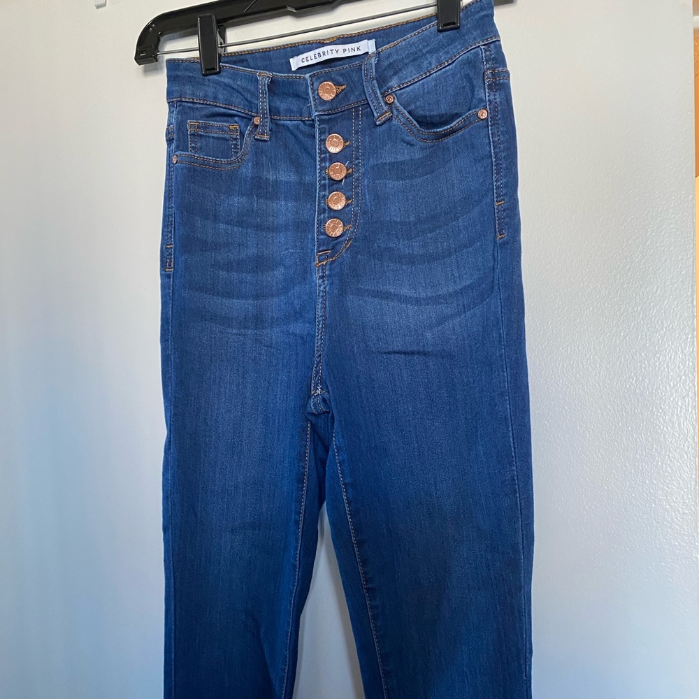 Junior size 3 - high-rise ankle skinny blue jeans. 26W x 26L